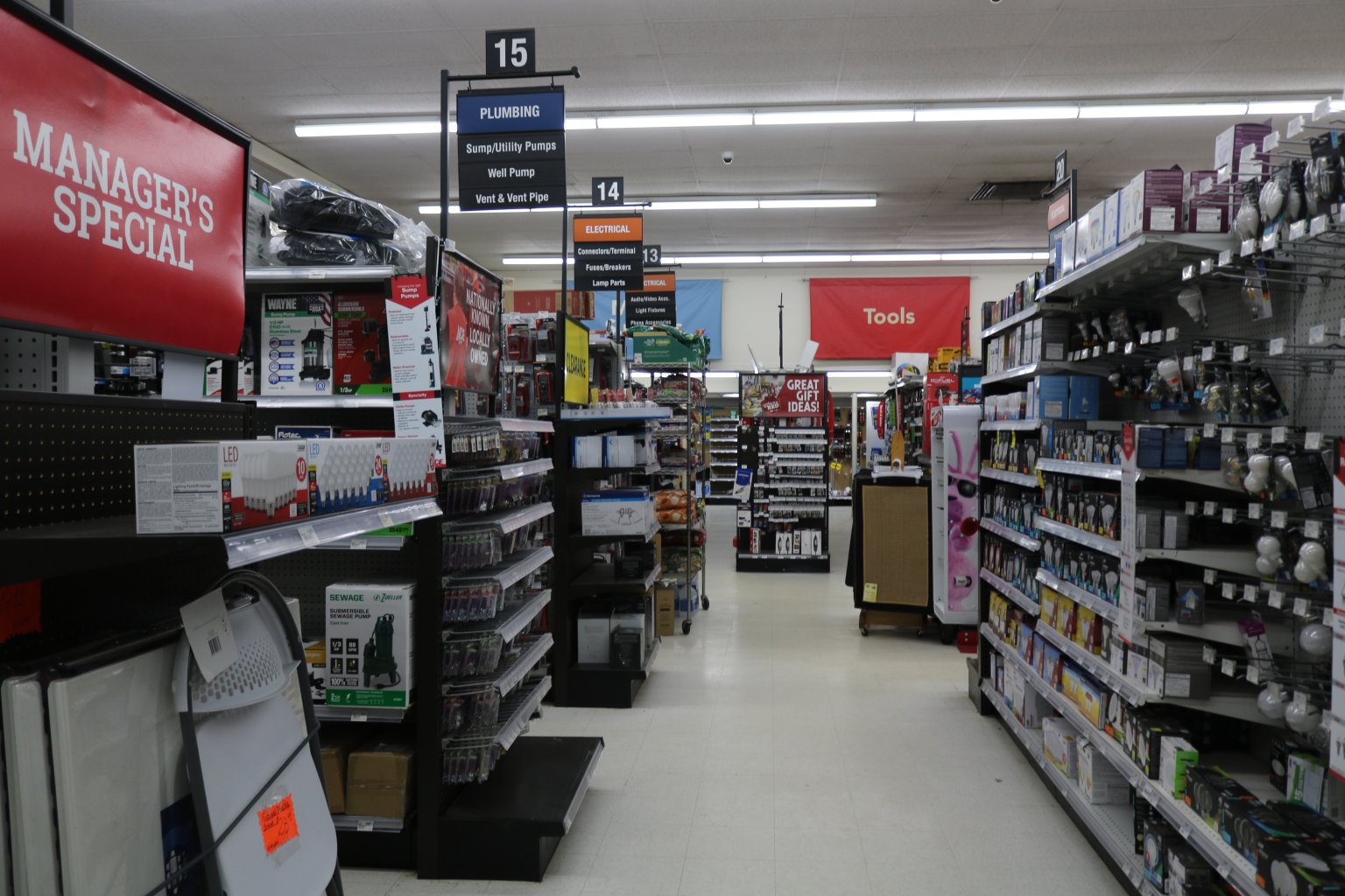 E.M. Heath ACE Hardware – Center Harbor, NH